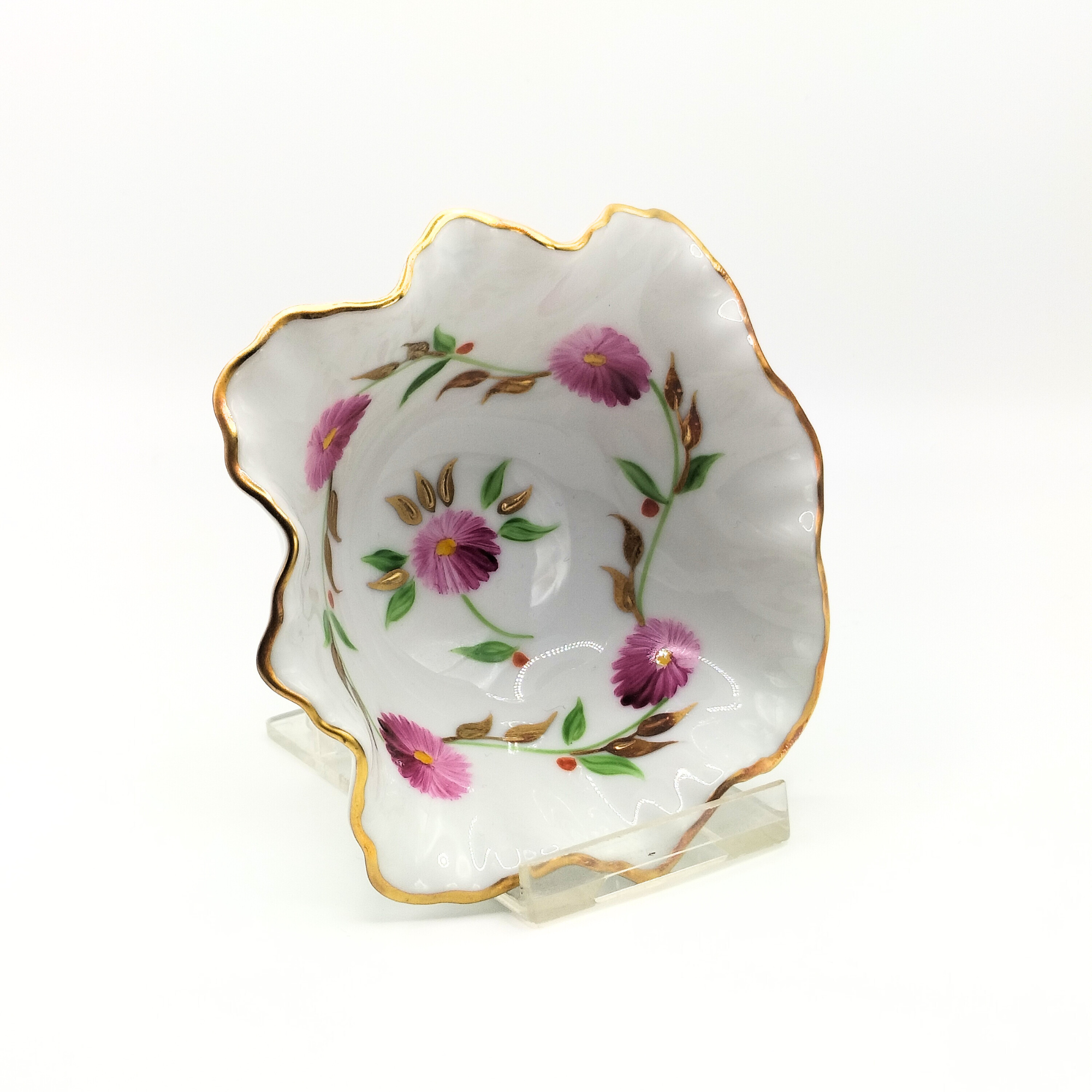 Madame de Pompadour Rocaille Cup