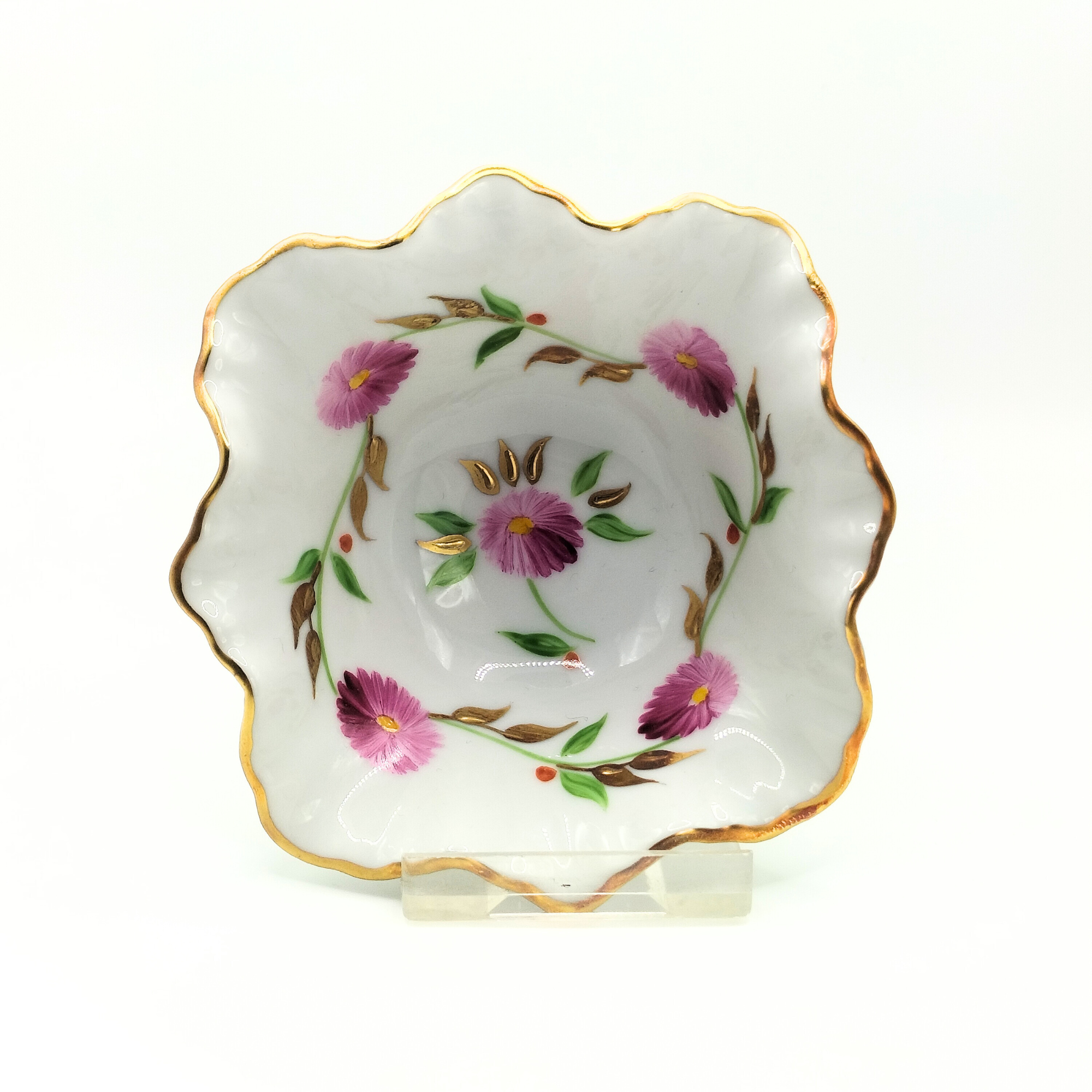 Madame de Pompadour Rocaille Cup