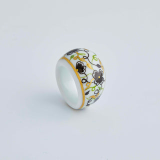 Perles Noires Ring