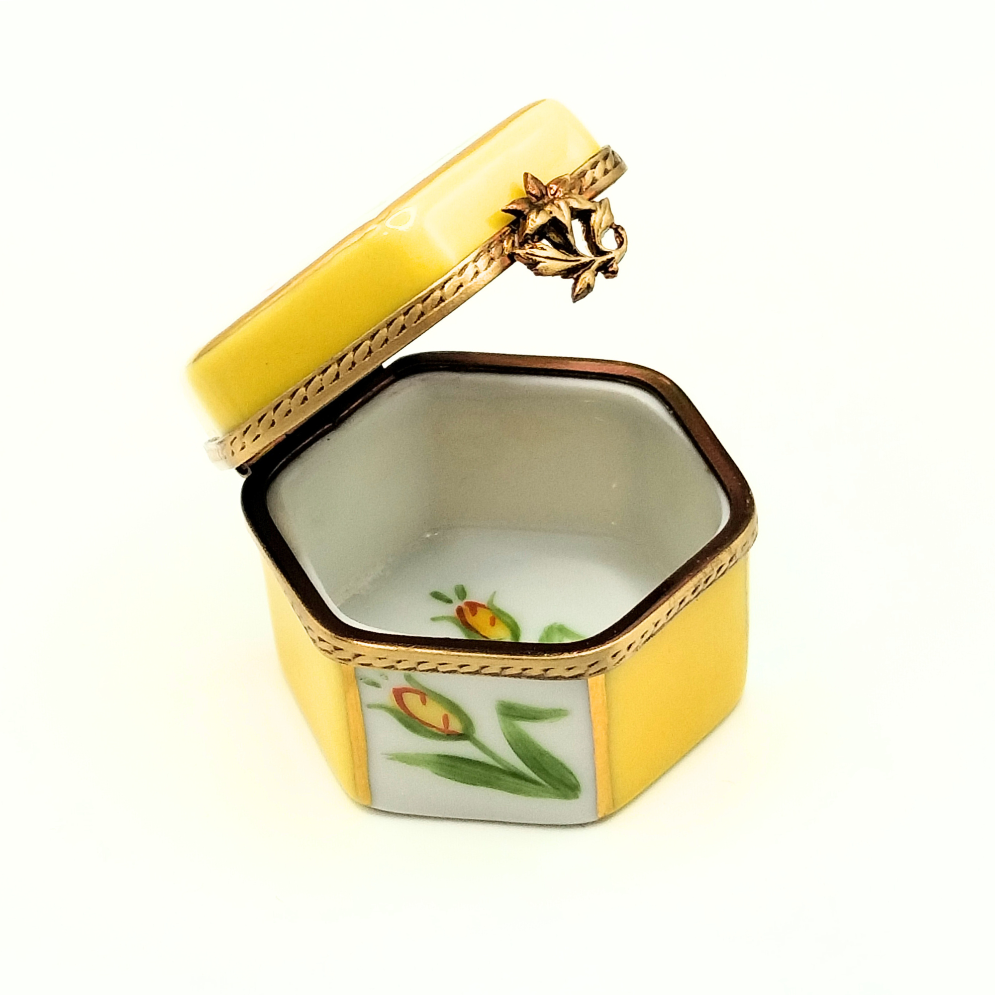 Hexagonal Daffodil Box