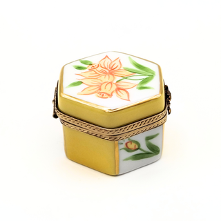 Hexagonal Daffodil Box