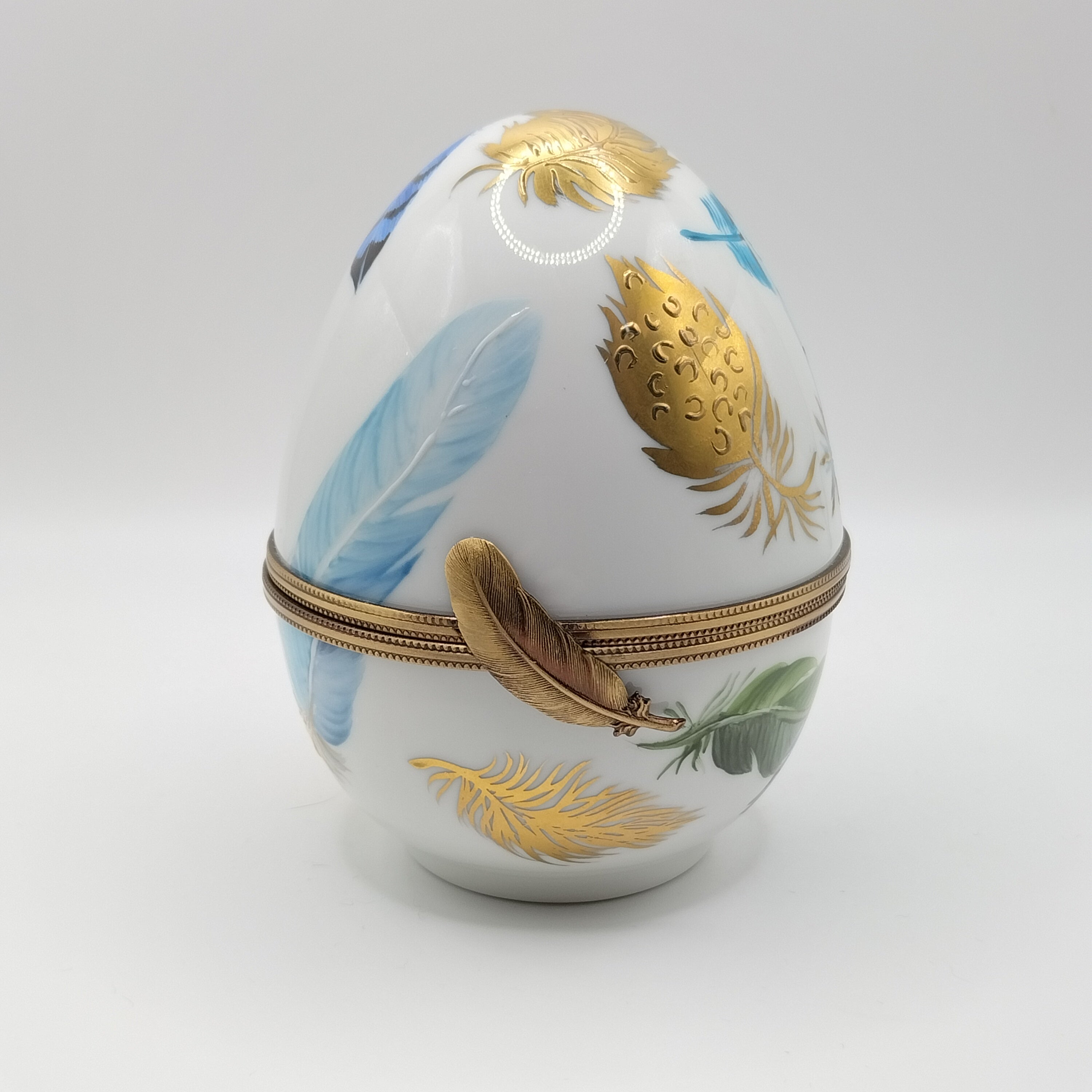 Vivaldi Winter Platinum Egg