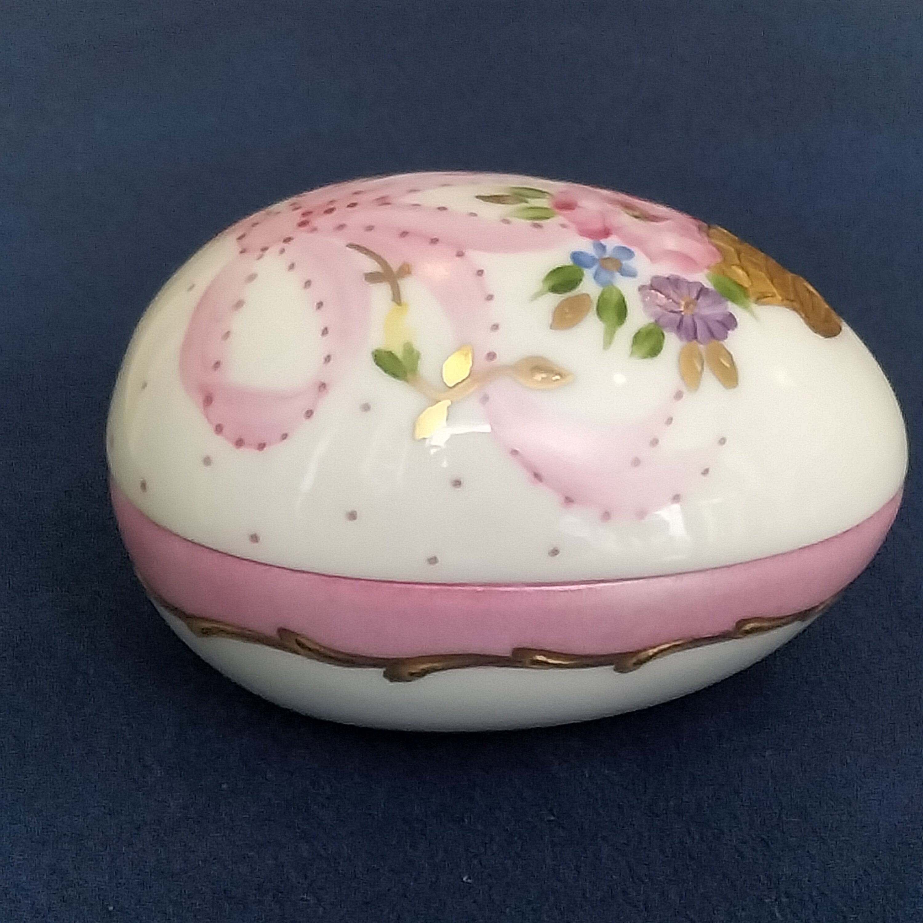Oeuf couché bride Marie-Antoinette rose