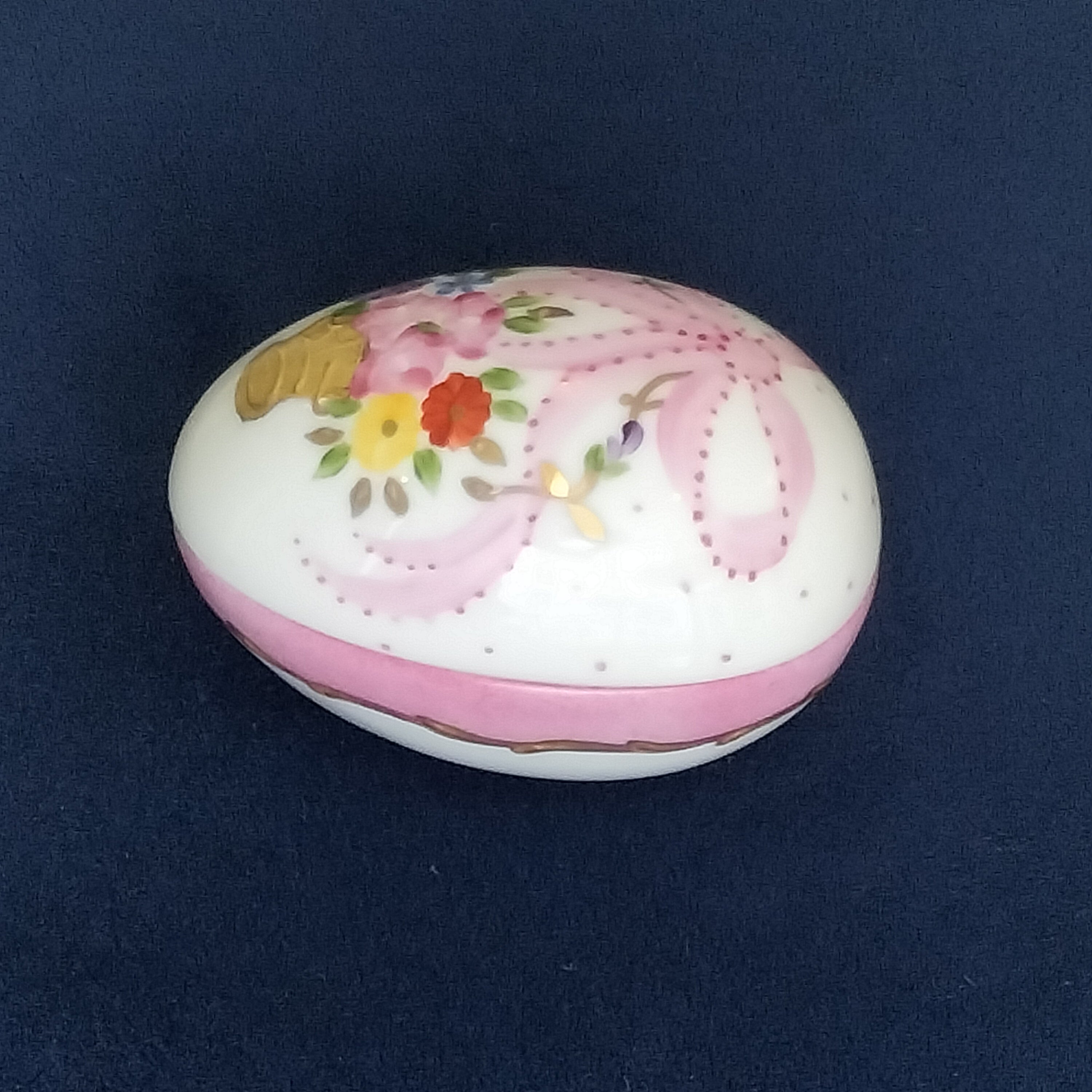 Oeuf couché bride Marie-Antoinette rose