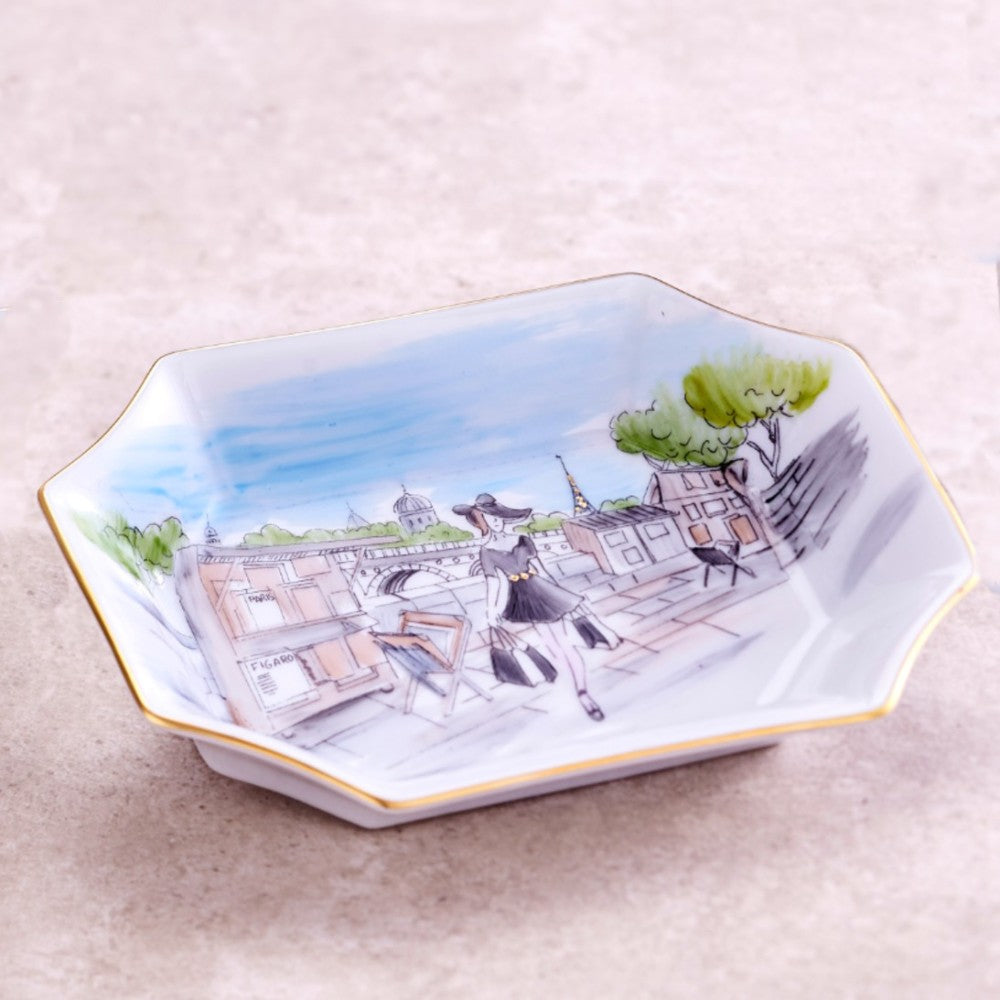 La Parisienne Bouquiniste Noire Trinket Tray